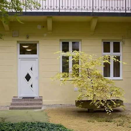 Lovely Flat Downtown Будапешт